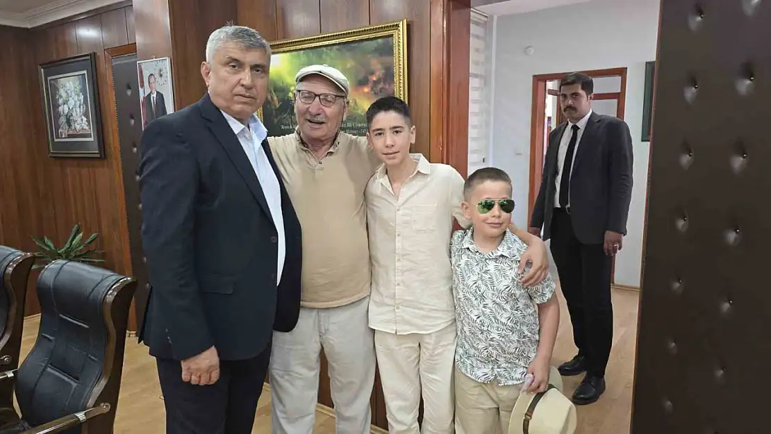 Gülüç Beldesi'nde bayramlaşma programı düzenlendi