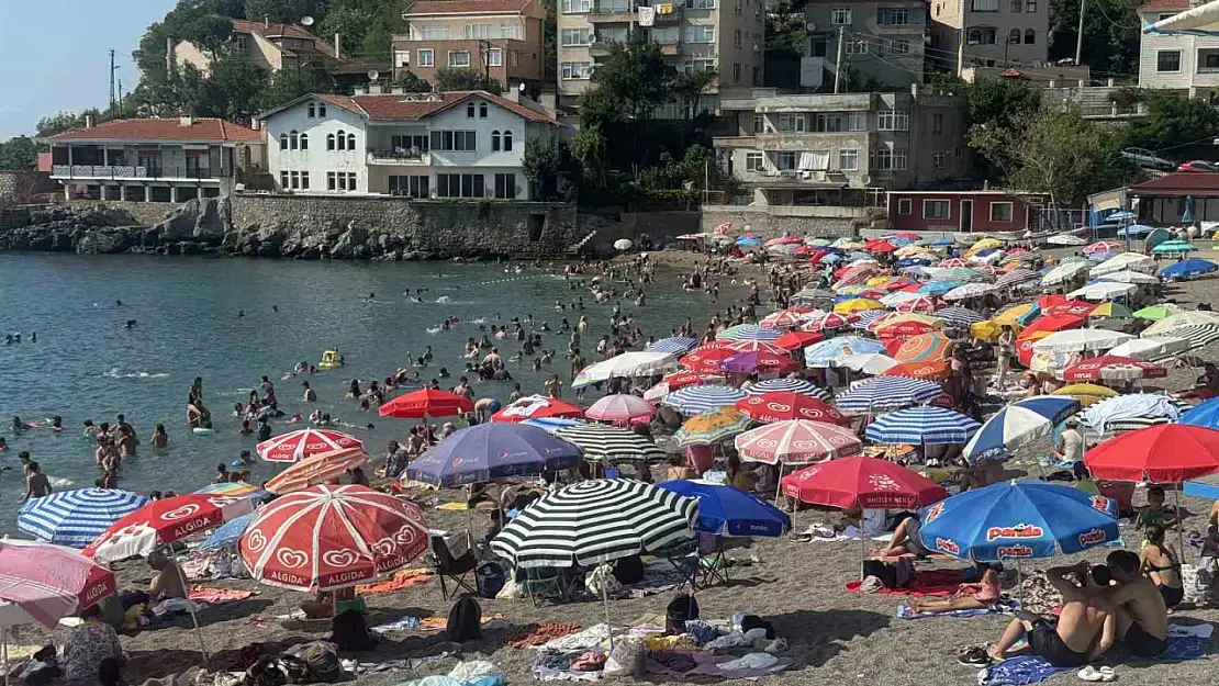 Halk plajına yoğun ilgi