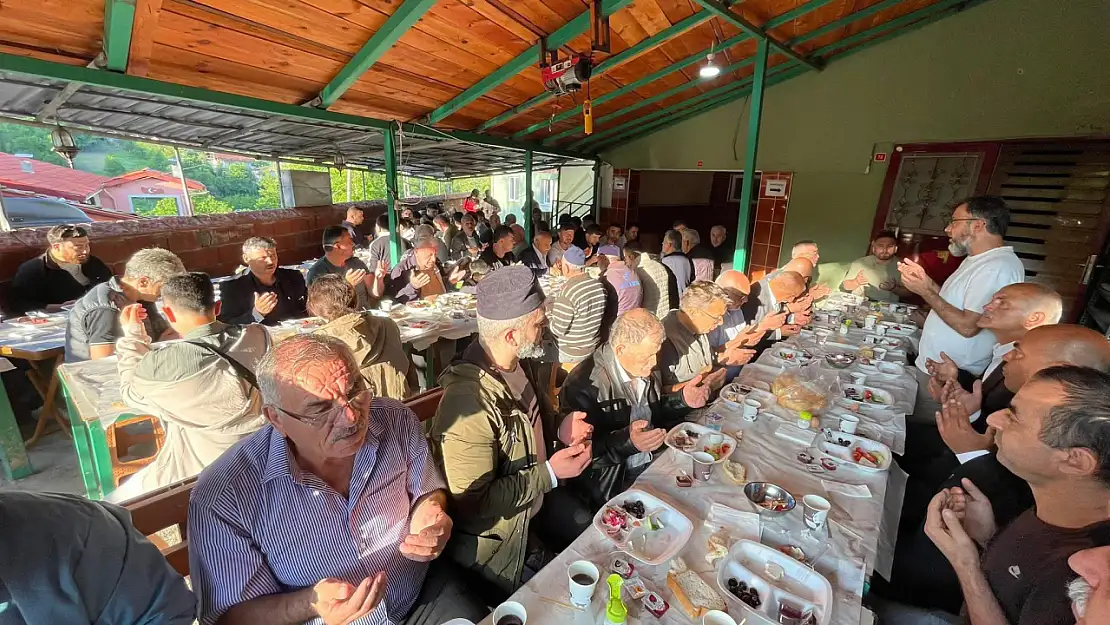 Hasankadı'da Bayram kahvaltısı