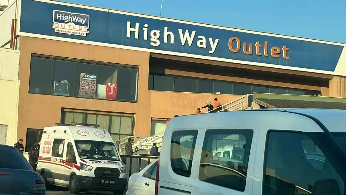 Highway Outlet AVM'de iş kazası: 1 yaralı