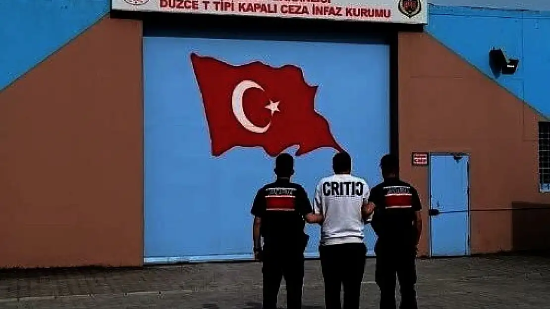 Hırsızlık suçundan aranıyordu