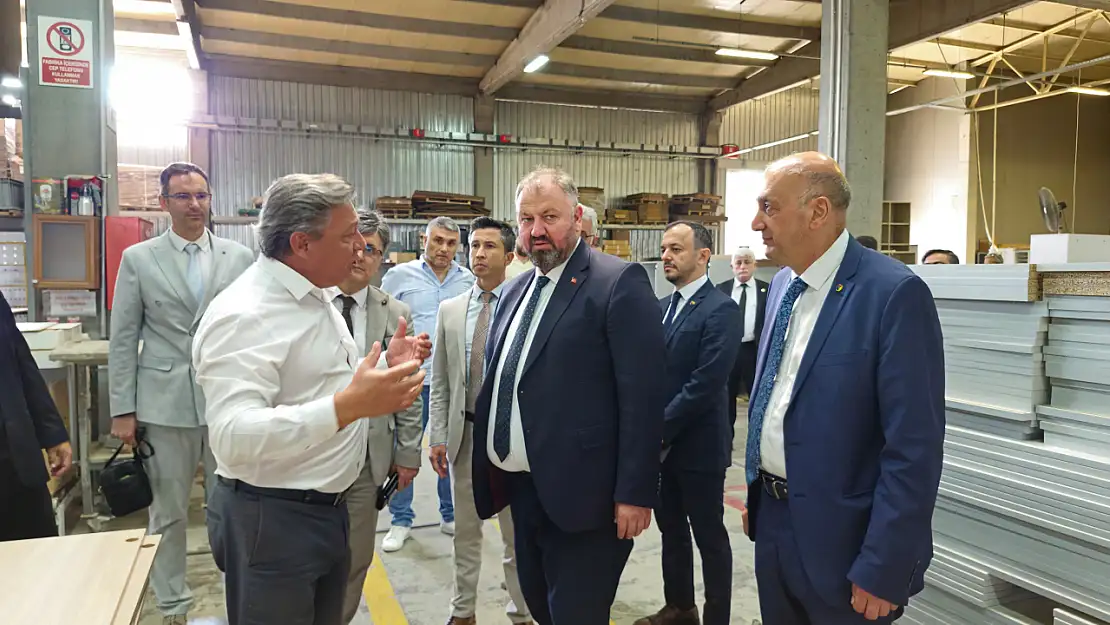 Šibonjić'ten mobilya sektörüne yakın ilgi