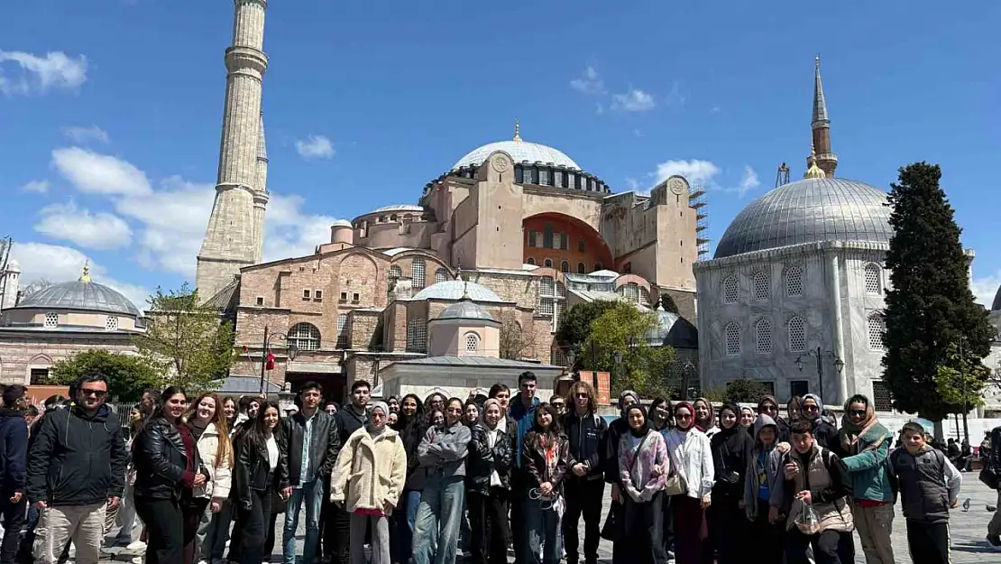 İstanbul'u gezdiler