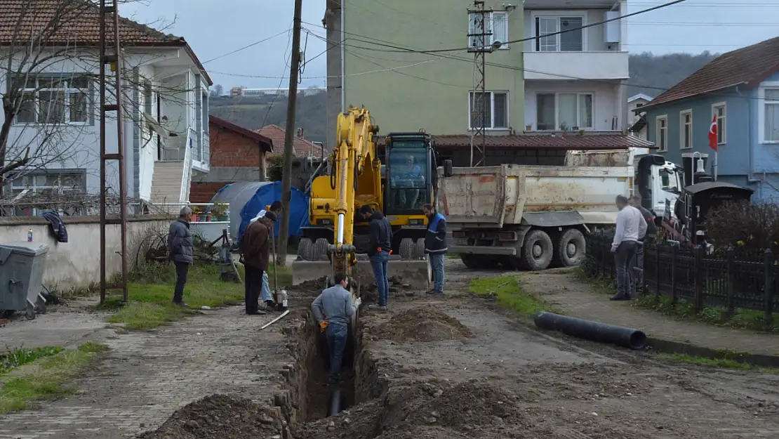 Kanalizasyon şebekesinin yapımına başlandı