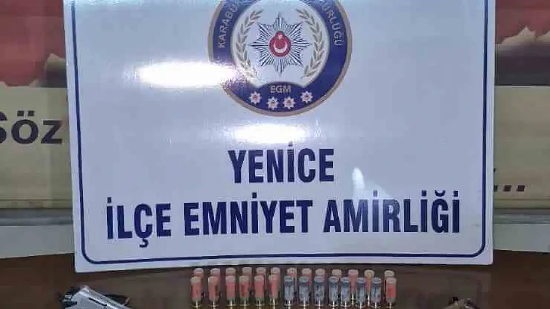 Karabük'te eğlence mekanına uyuşturucu ve silah operasyonu