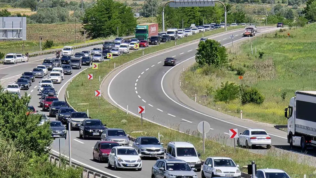 Karabük'te trafiğe kayıtlı araç sayısı 82 bin 82 oldu