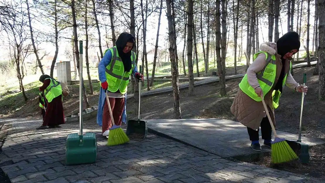 Karabük'ün cadde ve sokakları kadınlara emanet