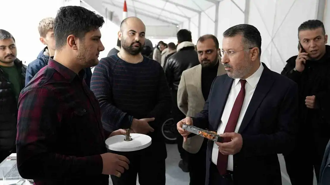 Karabük Üniversitesi Batı Karadeniz Kariyer Fuarı'nda