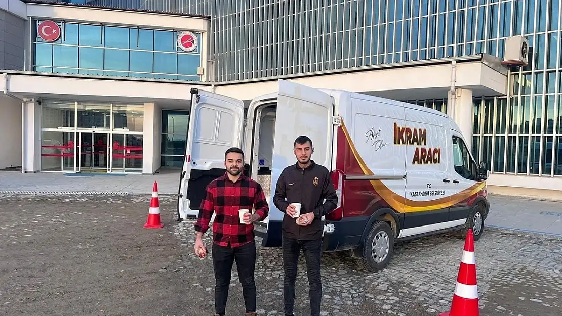 Kastamonu Belediyesi'nden her sabah üniversite öğrencilerine çorba ikramı