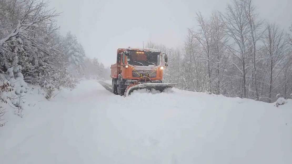 Kastamonu'da 195 köyün yolu ulaşıma kapandı