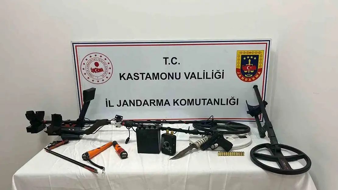 Kastamonu'da kaçak define avcılarına jandarmadan baskın