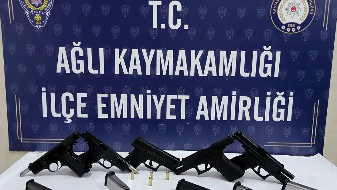 Kastamonu'da ruhsatsız tabancayla yakalanan 2 şahıs gözaltına alındı