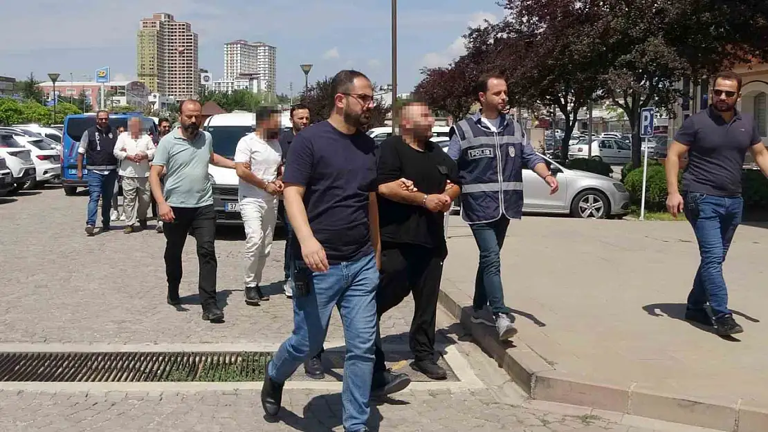 Kastamonu'da sanayi sitesindeki cinayetin sanıkları hakim karşısına çıktı