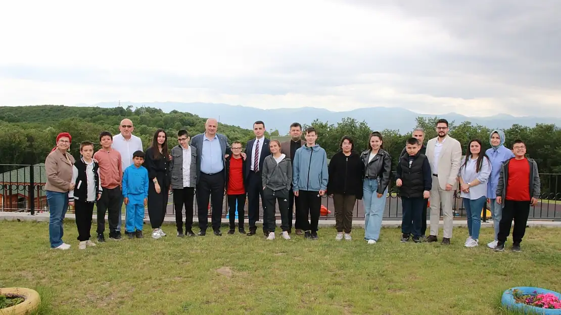 Kaymakam ve Başkan özel öğrencileri ağırladı