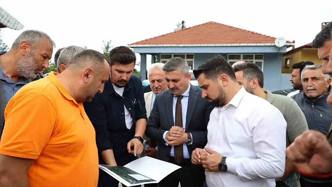 Köylere gidip sorunları yerinde dinliyorlar