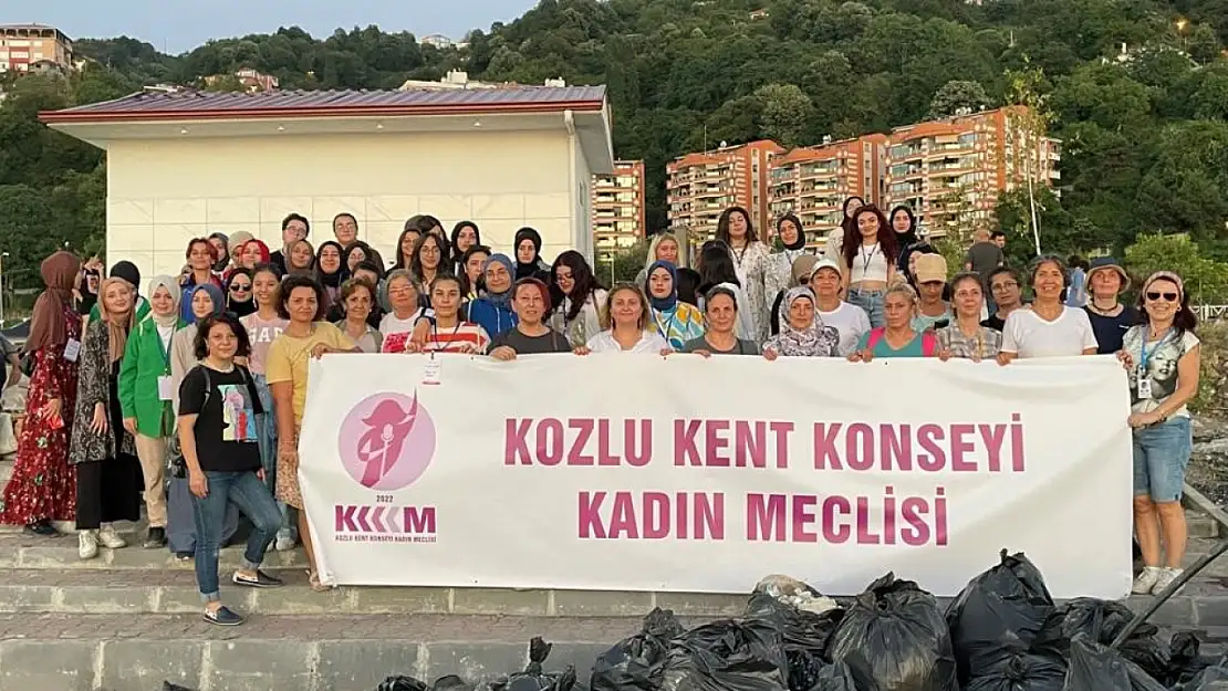 Kozlu sahilinde çevre etkinliği yapıldı