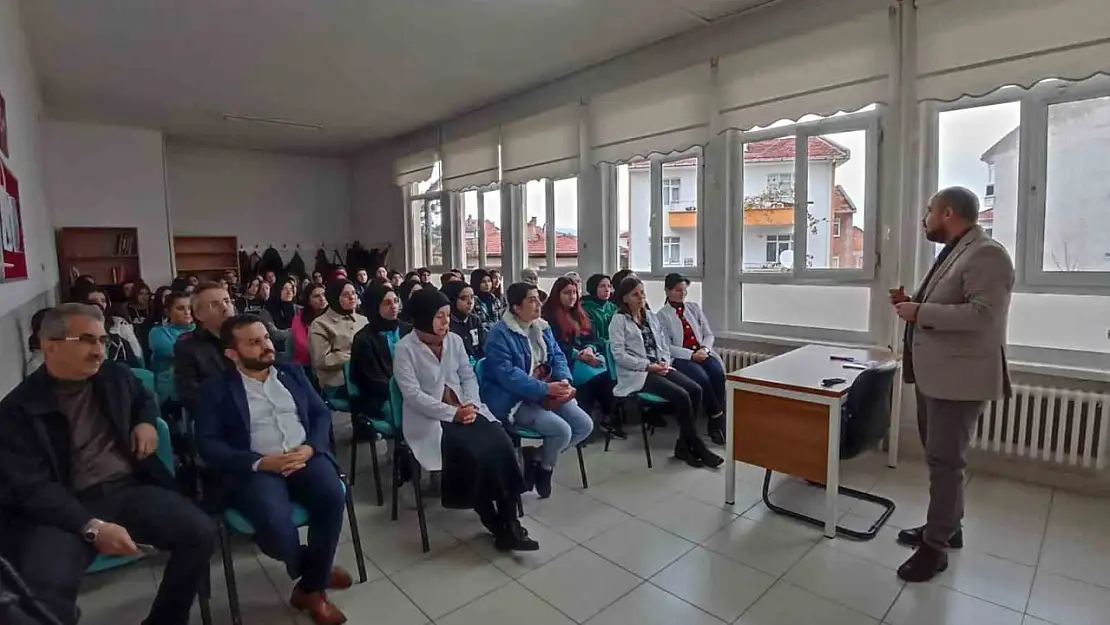 Liseli öğrencilerine bireysel farkındalık söyleşisi