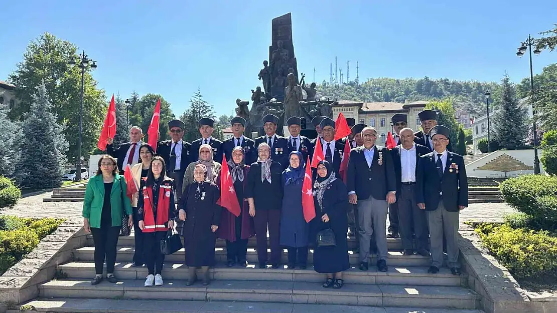 Mahmutoğlu: 'Kıbrıs Barış Harekatı'nda Kastamonulu 8 şehidimiz var'