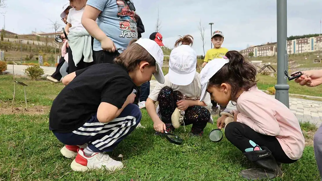 Minik öğrenciler botanik bahçesinde doğa ile buluştu