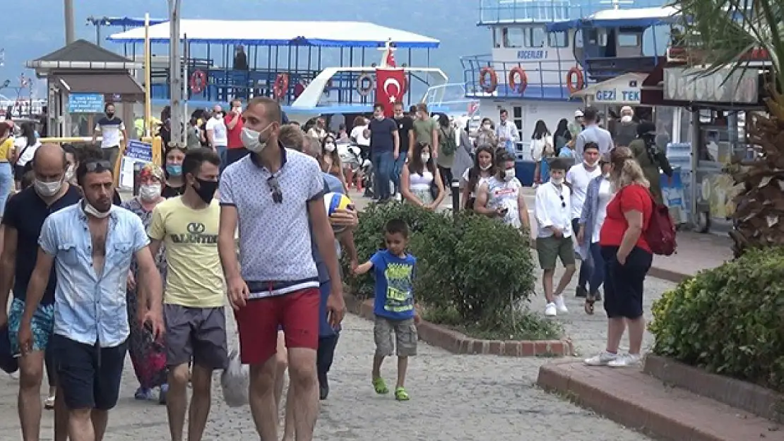 Müzik kısıtlaması turizmcilerin tepkisini çekiyor