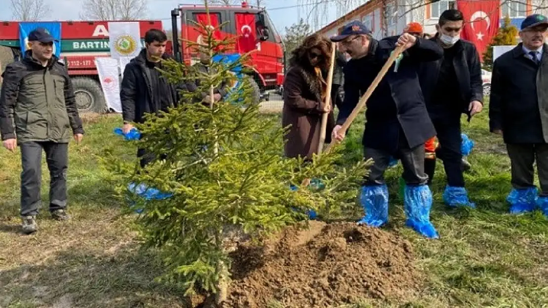 'Ormancılık Haftası'nda fidan dikimi yapıldı