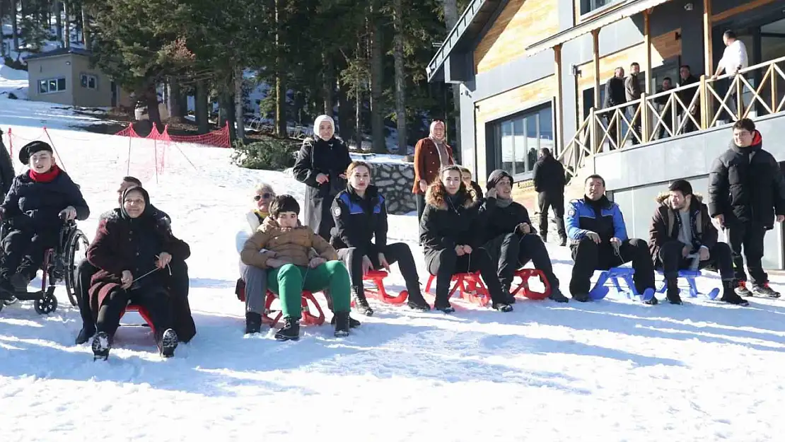 Özel bireyler, Ilgaz Dağı'nda doyasıya eğlendi