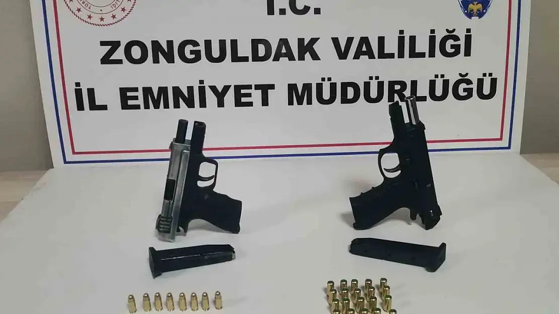 Polis ekipleri ruhsatsız tabanca ele geçirdi