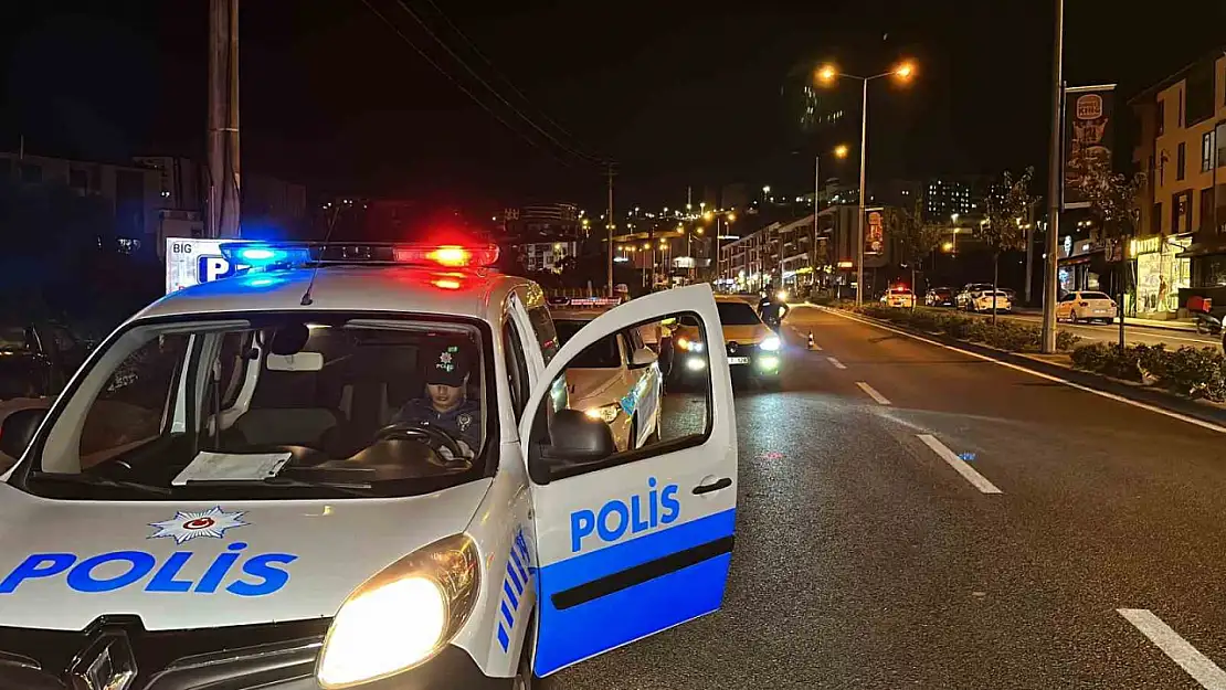 Polis üniversite bölgesinde kuş uçurtmuyor