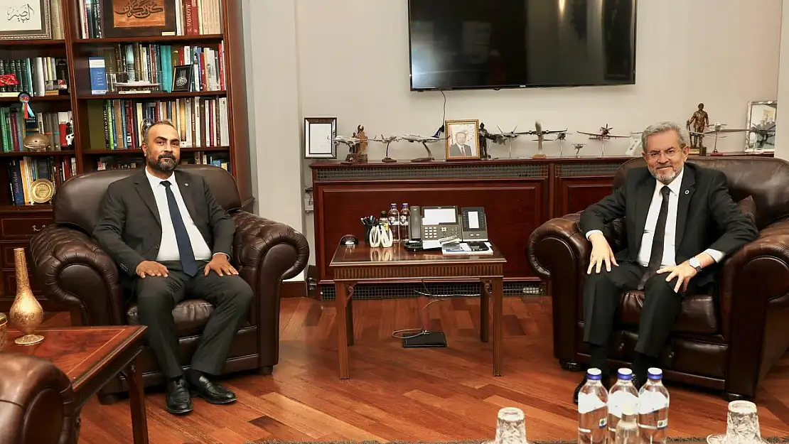 Rektör Akkaya'dan AÜ Rektörü Ünüvar'a ziyaret