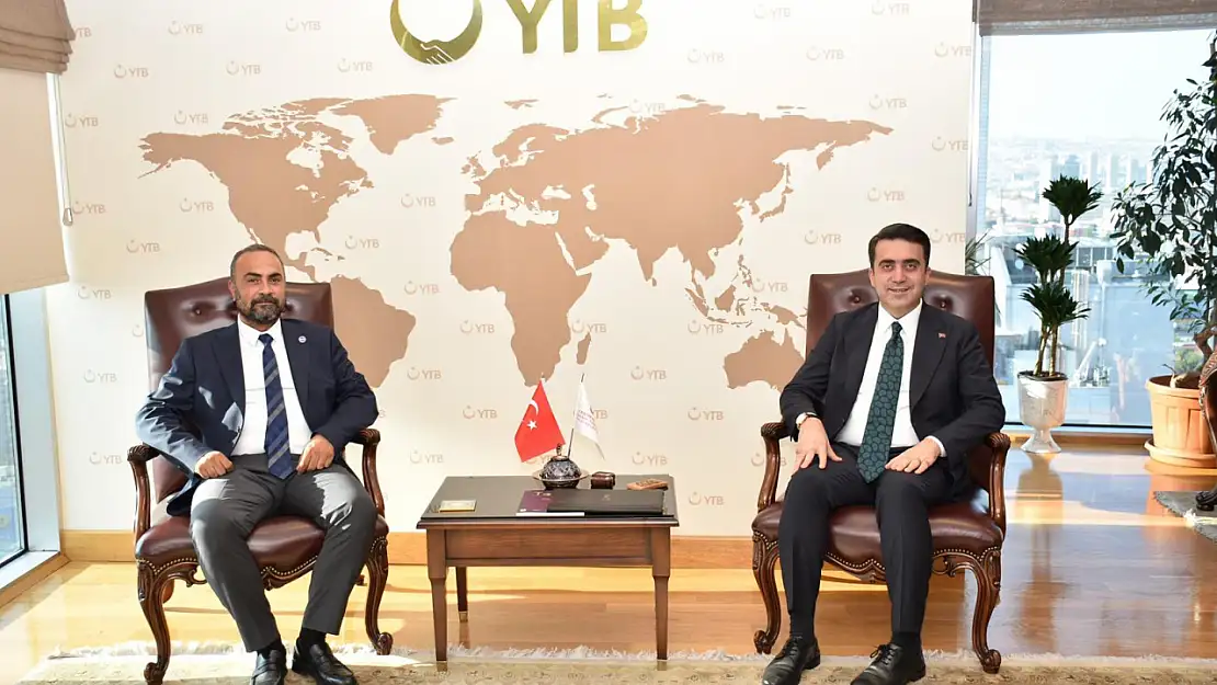 Rektör Akkaya, YTB Başkanı Turus'u ziyaret etti