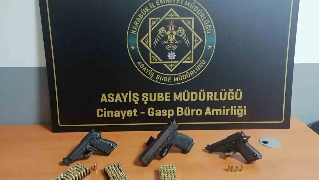 Ruhsatsız silah operasyonunda 4 şüpheli yakalandı