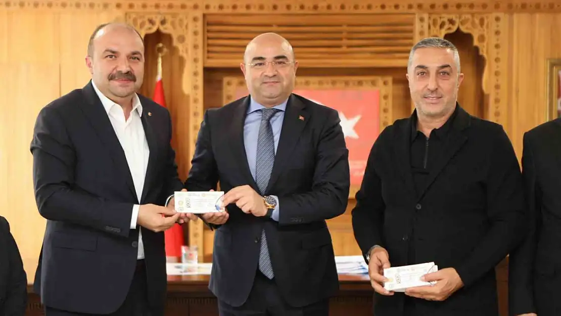 Safranbolu TSO'dan öğrencilere kırtasiye desteği
