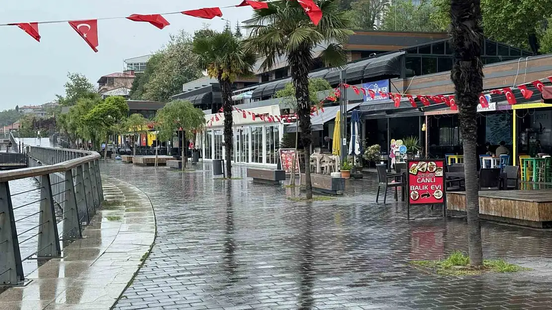 Sahiller boş kaldı