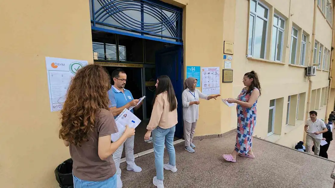 Sınav saati ile giriş saatini karıştırınca sınava alınmadı