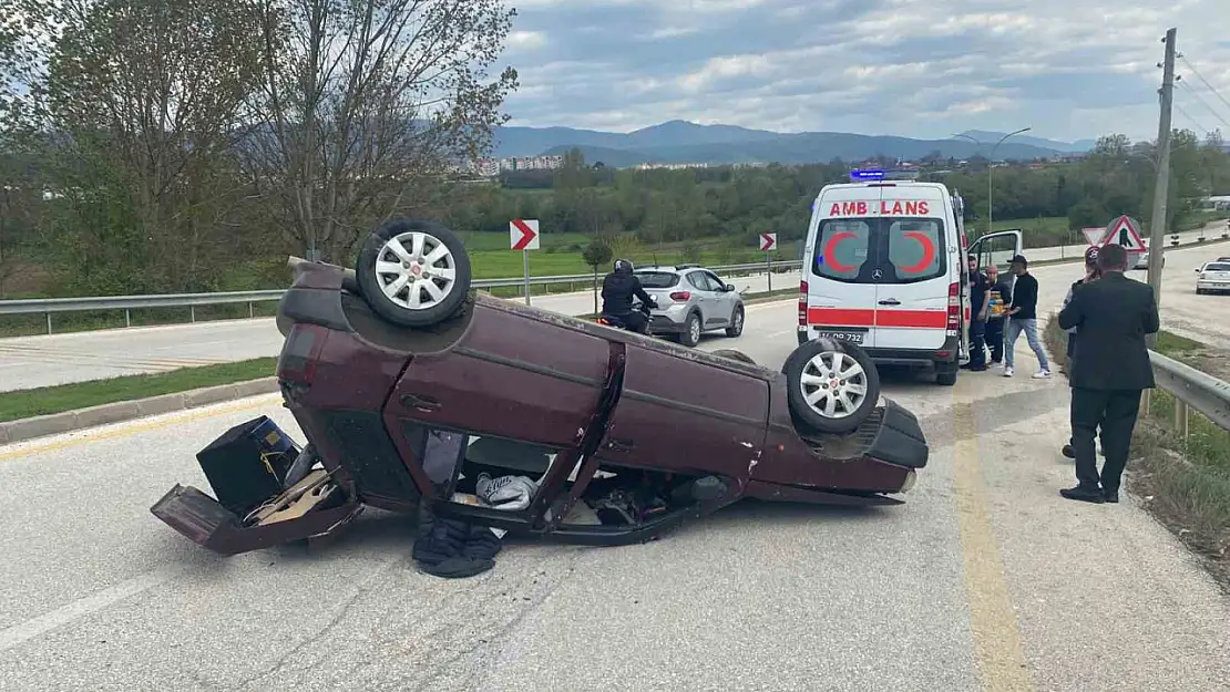 Takla atan araçta burnu bile kanamadı