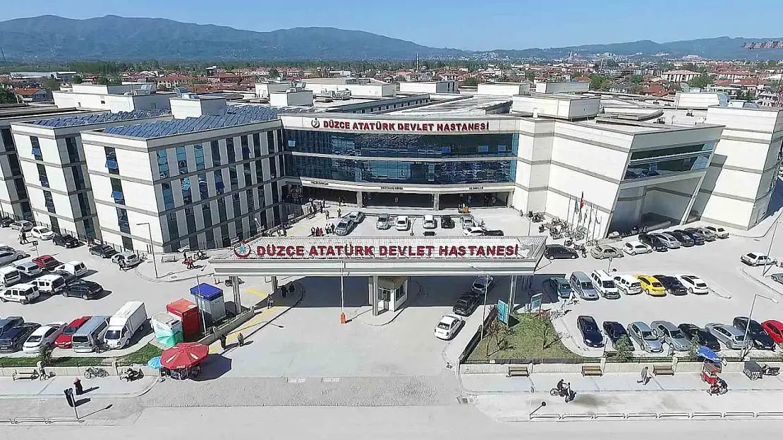 Tele-müdahale: Doktor telefonda, aile evde zamanla yarıştı