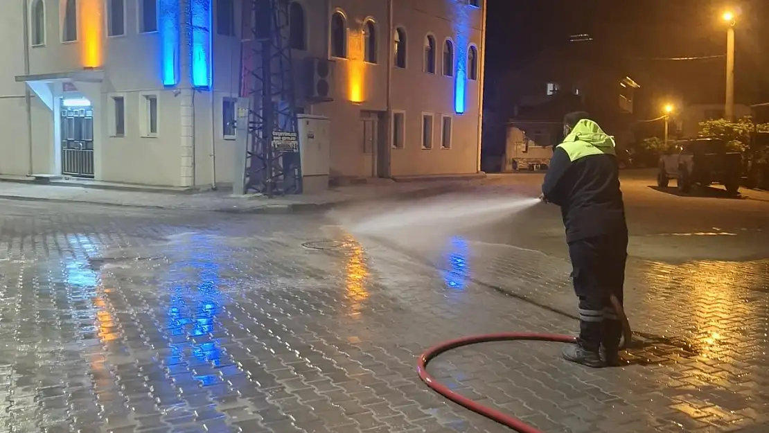 Temizlik seferberliği devam ediyor