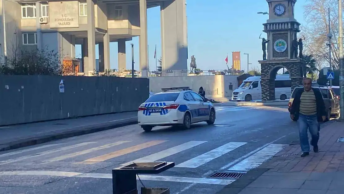 Trafik ekipleri gelişigüzel parklara izin vermedi