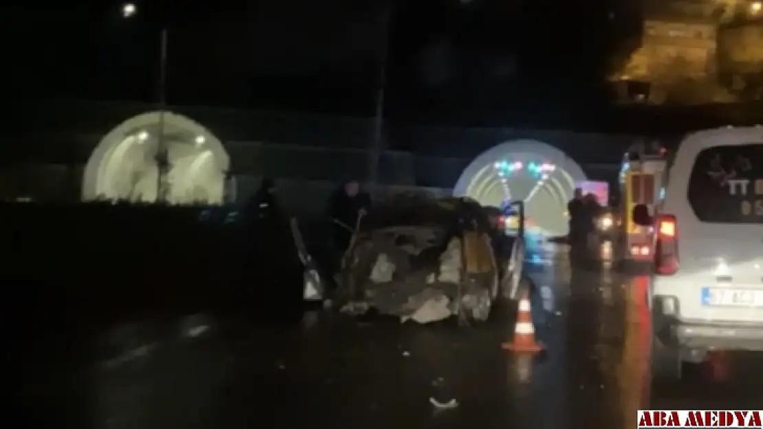 Trafik Kazası: 1 kişi hayatını kaybetti, 2 kişi yaralandı