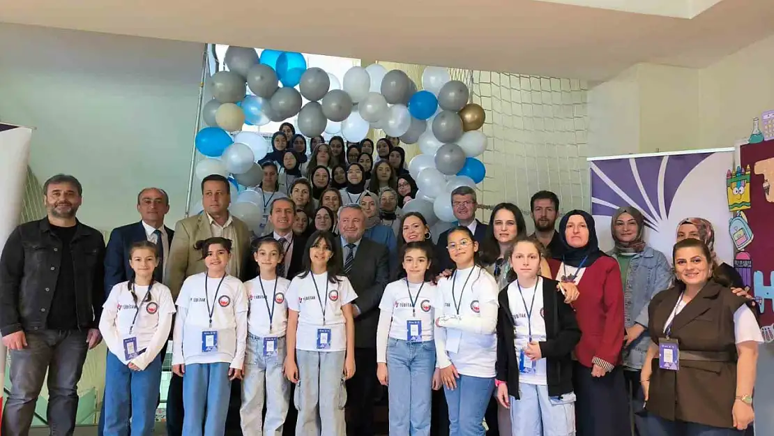 TÜBİTAK 4006 Bilim Fuarı'nda bilim ve hayal gücü buluştu