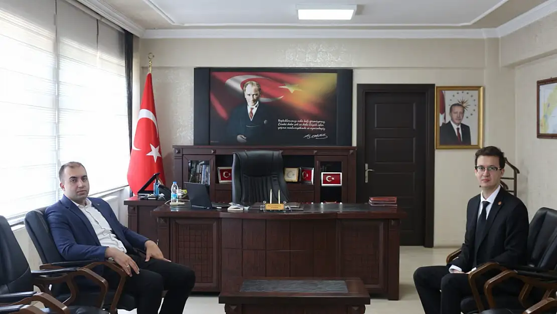 Ulaşan'dan Kaymakam Kadıroğlu'na Ziyaret