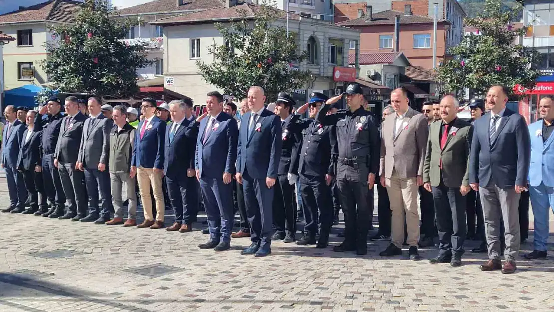 Ulupınar, Polis Haftası törenine katıldı