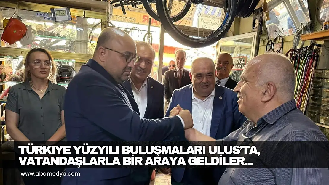 Ulus'ta vatandaşlarla bir araya geldiler...