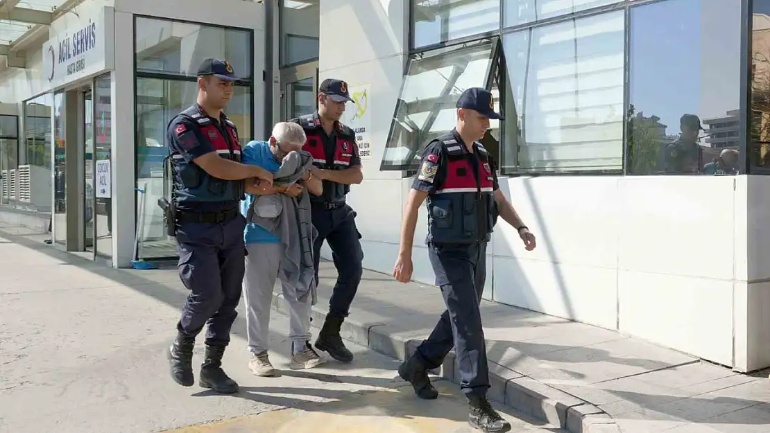 Uyuşturucu bağımlısı oğlunu bıçaklayarak öldüren baba, 15 yıl hapis cezasına çarptırıldı