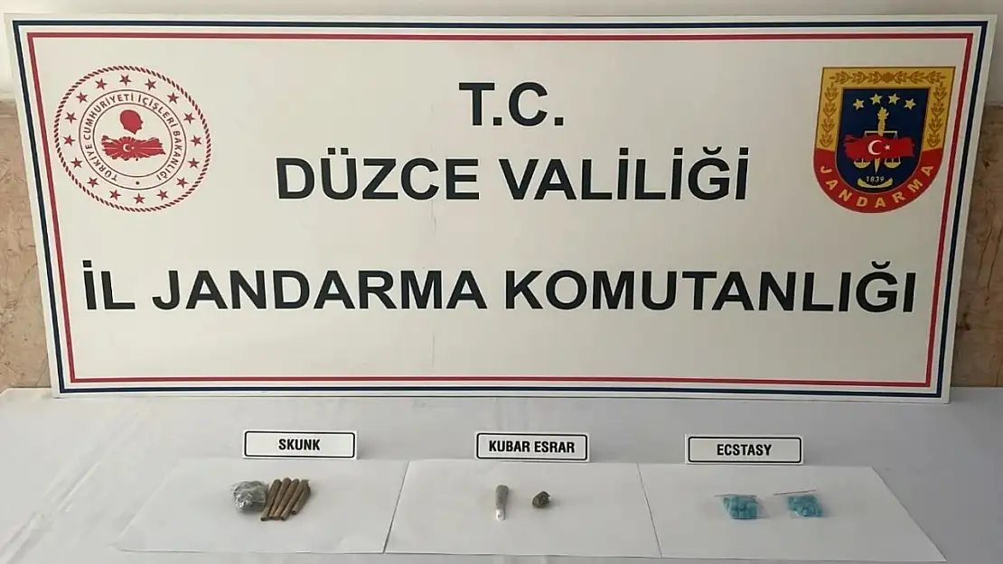 Uyuşturucu bulanan ve kullanan 22 kişiye işlem yapıldı