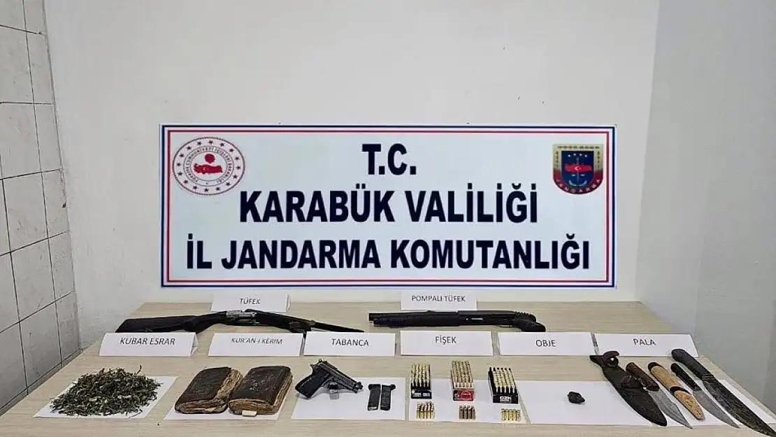 Uyuşturucu, tarihi eser ve silahla yakalandı