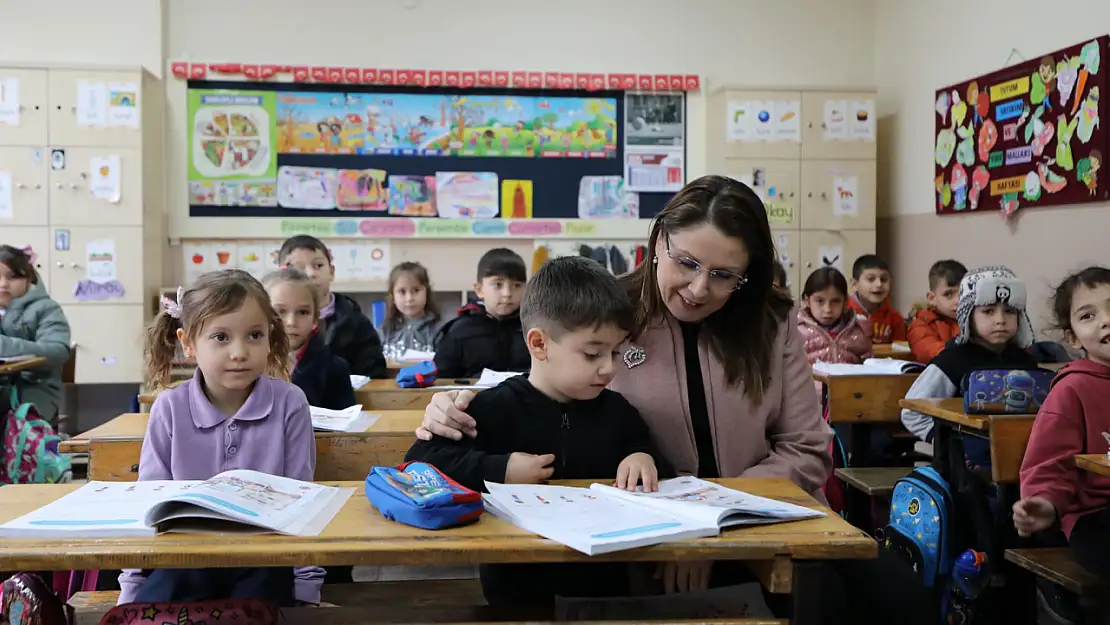 Vali Arslan'dan okul ziyaretleri