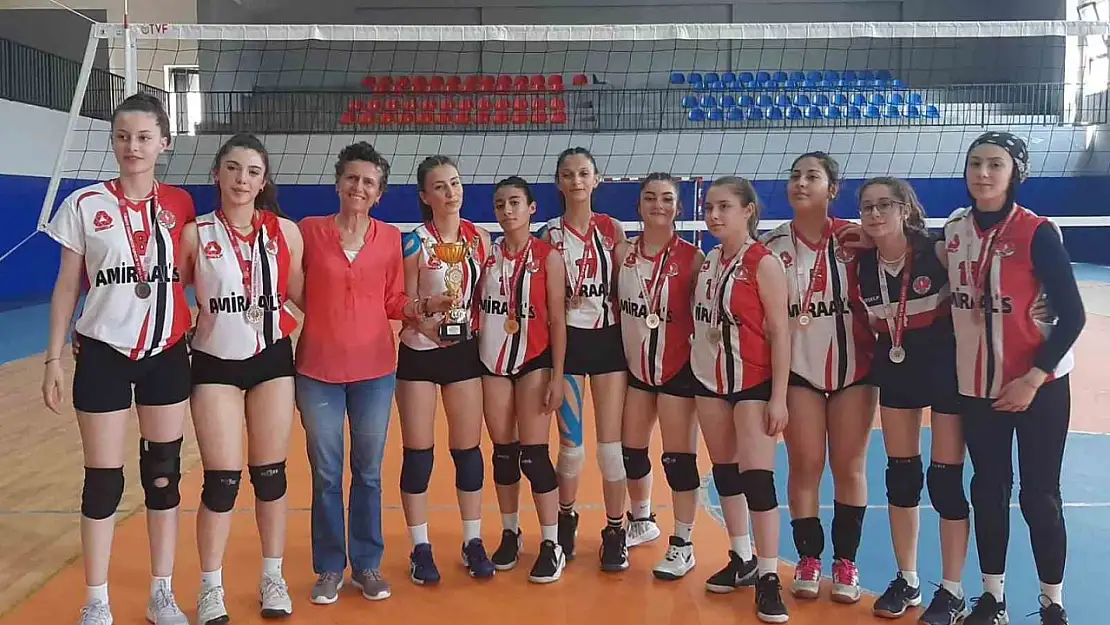 Voleybol gençlerde birinciler belli oldu