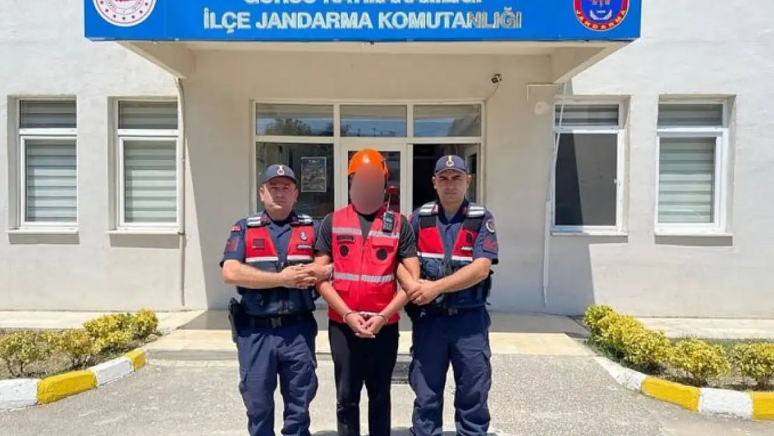 Yangın bölgesindeki sahte arama kurtarmacı böyle yakalandı