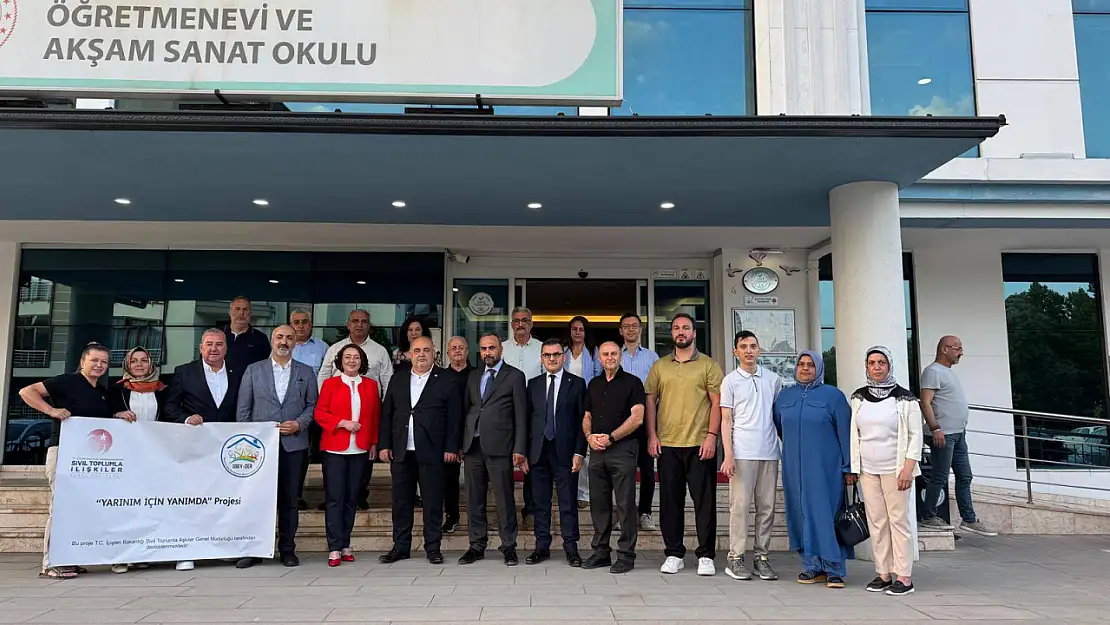 Yarınım İçin Yanımda
